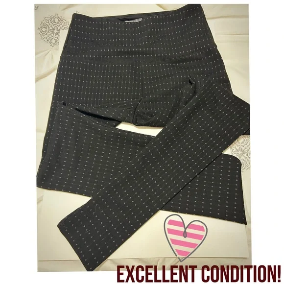 LYSSE’ New York Concealed Slimming High Waisted Ankle Fit Leggings, Size Medium - Picture 6 of 10